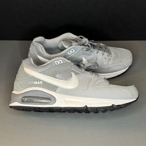 Nike Men Air Max Command Size 9 Light Grey